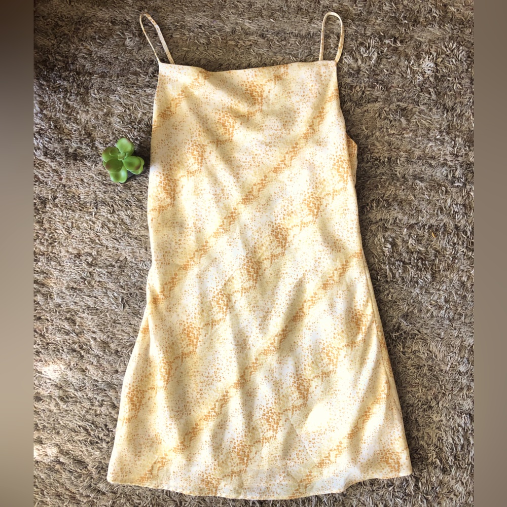 Promesa Yellow Snake-print mini dress. Small spaghetti strap.